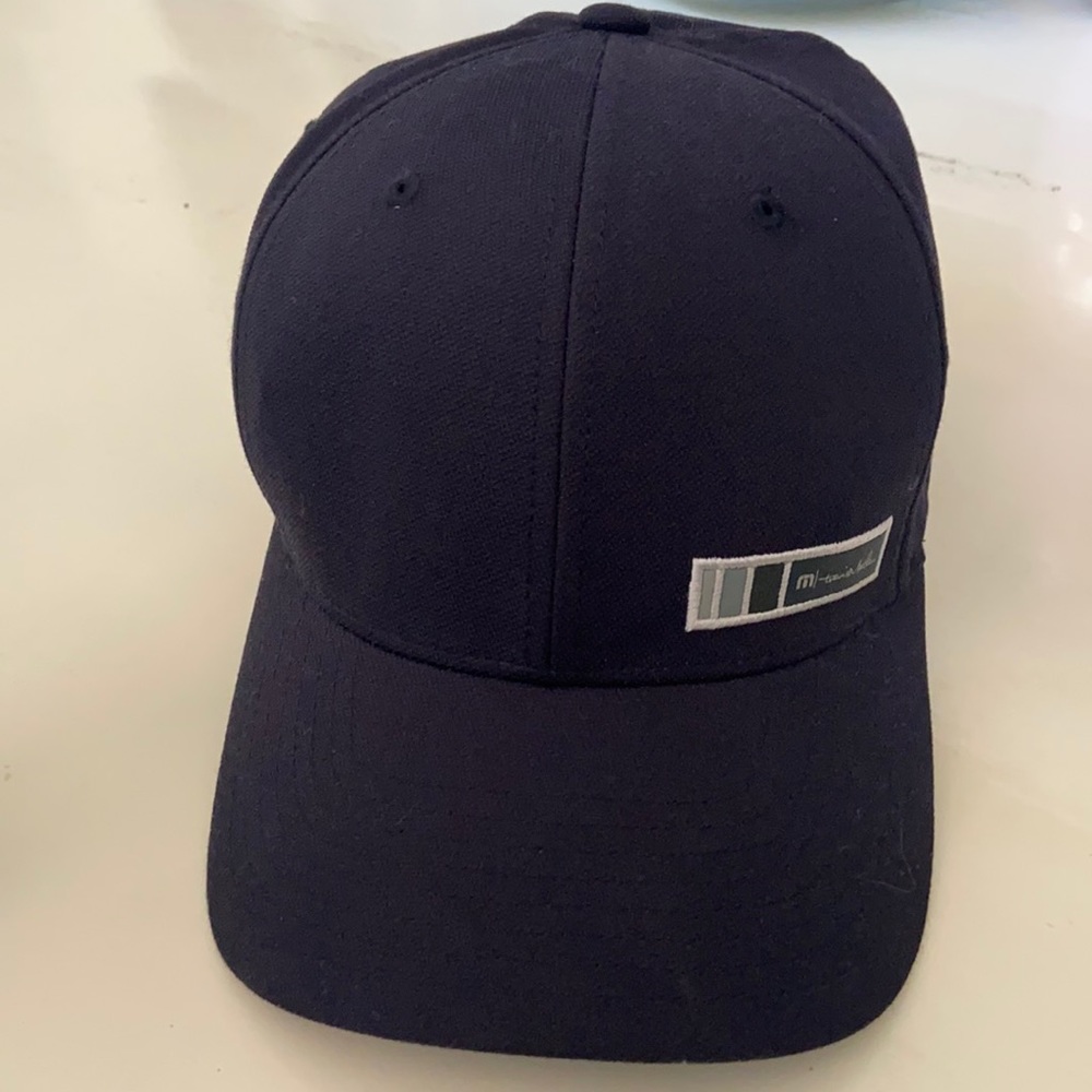 Travis Matthews hat